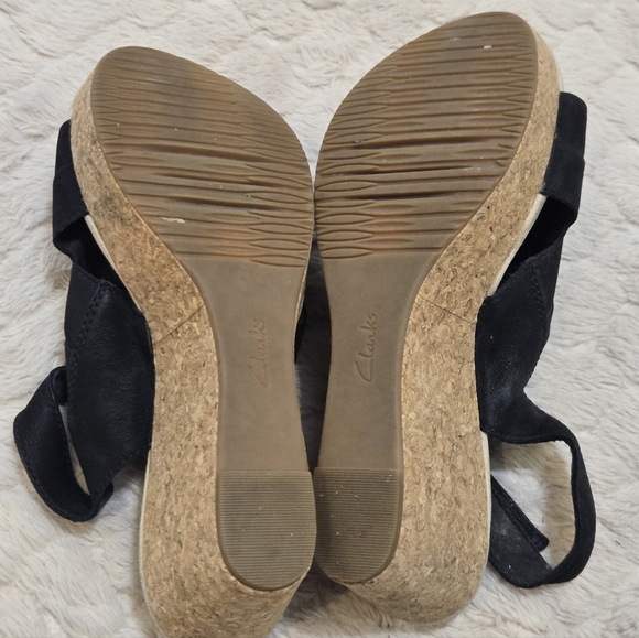 Collections by Clarks Black Cork Wedge Sandals, Size 9.5 - Picture 5 of 7